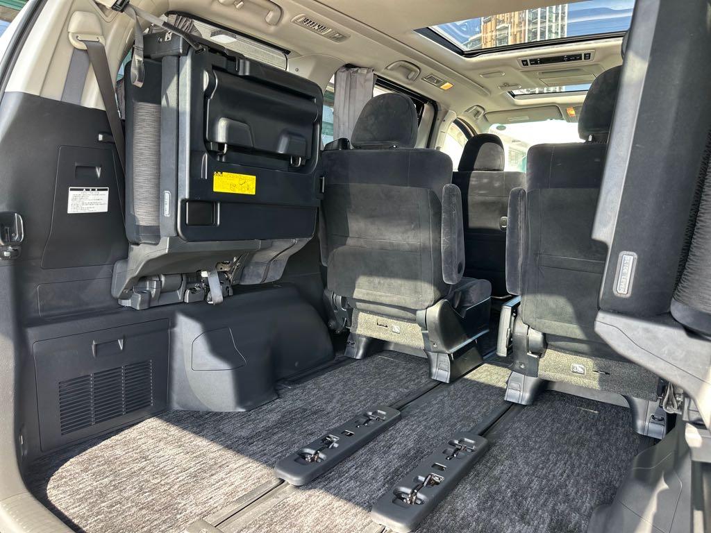 2009 Toyota Alphard - photo 7
