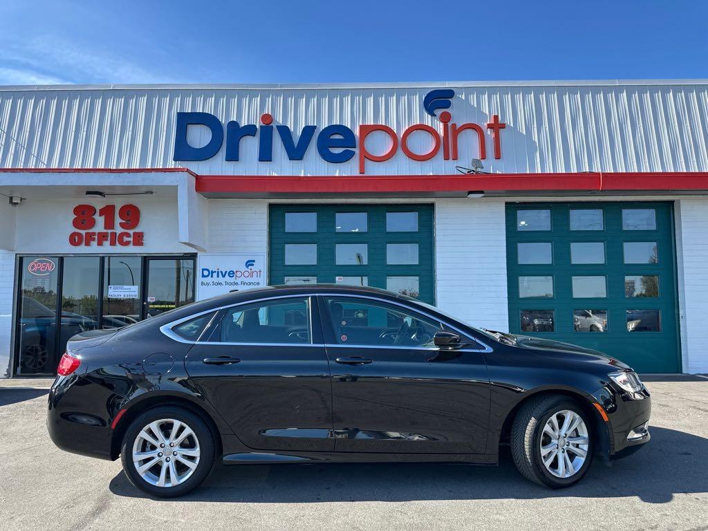 2015 Chrysler 200 Limited - photo 6