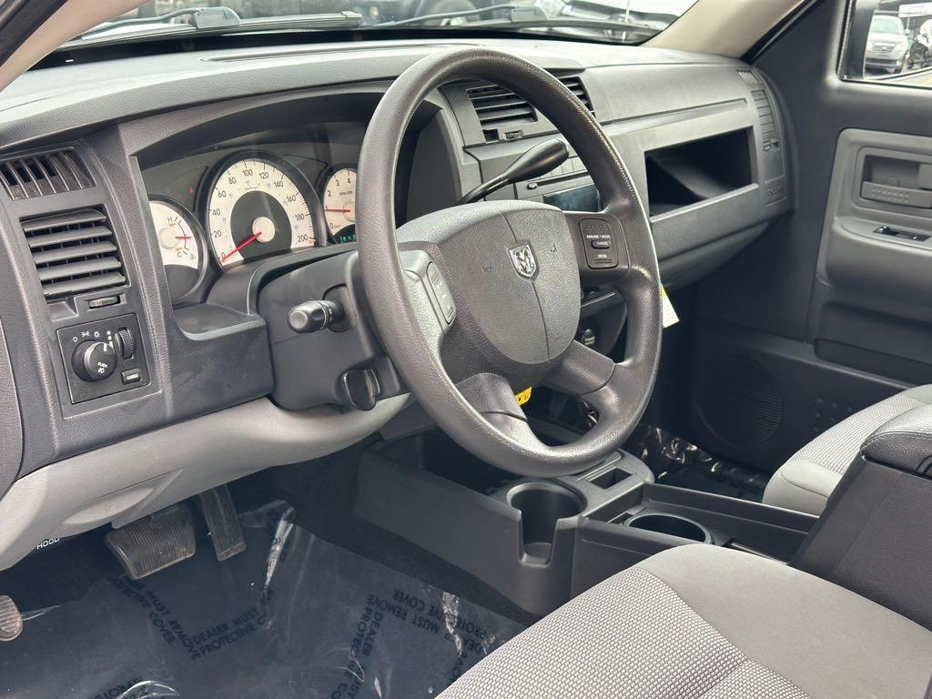 2011 Dodge Dakota SXT - photo 14