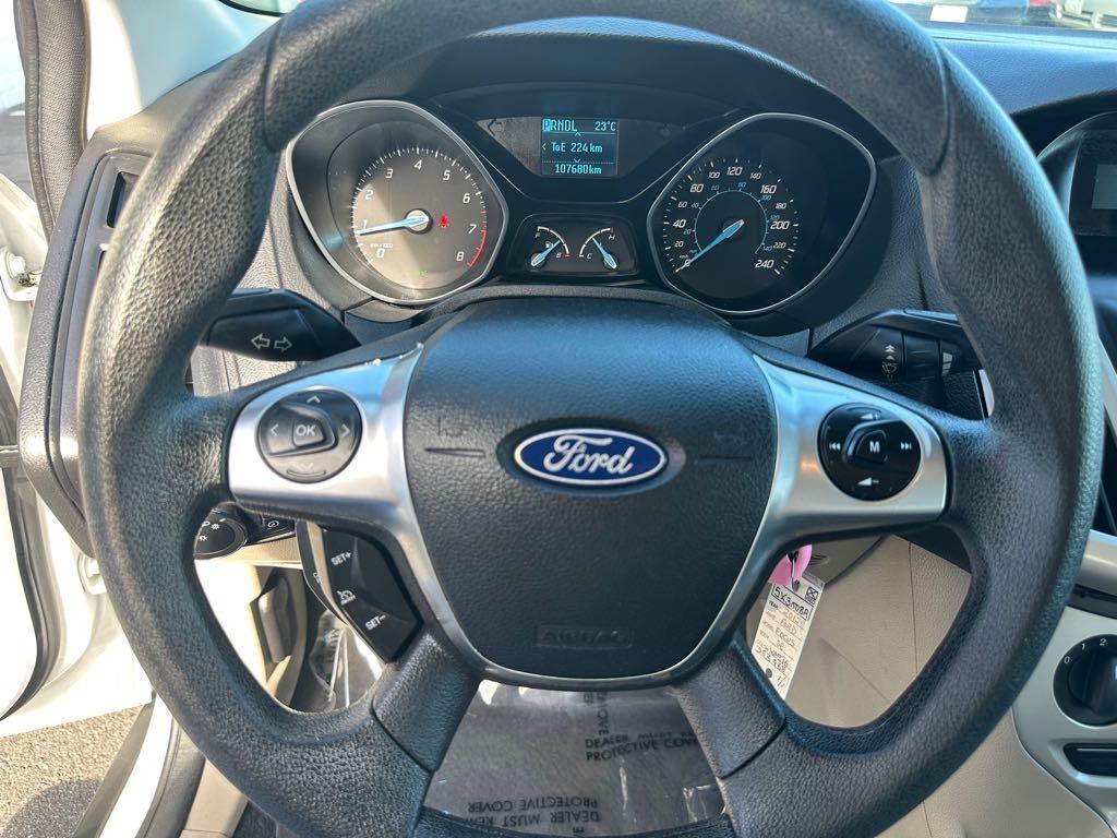 2012 Ford Focus SE - photo 14