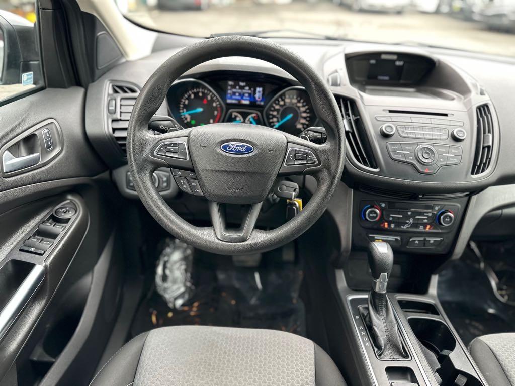 2017 Ford Escape SE - photo 10