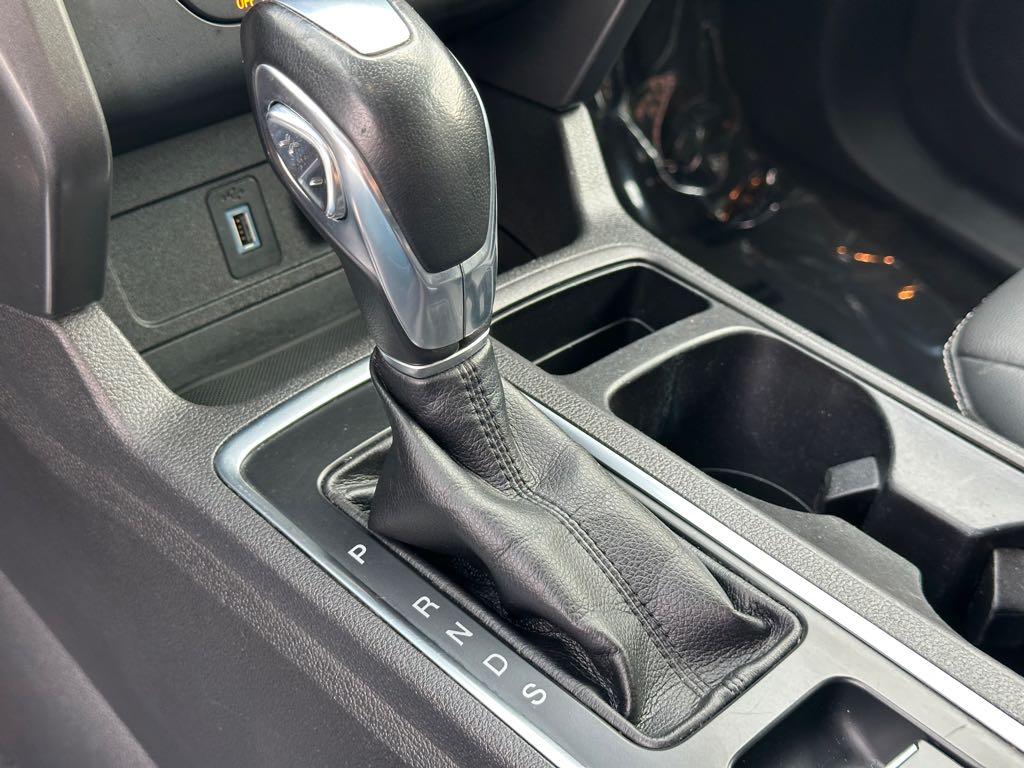2019 Ford Escape SEL for sale at Drive Point Auto in Coquitlam, BC — photo 21 of 23
