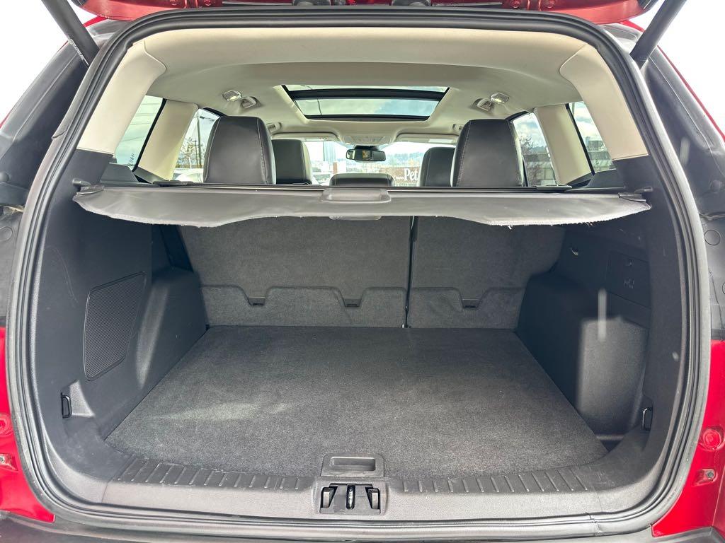 2017 Ford Escape Titanium for sale at Drive Point Auto in Coquitlam, BC — photo 7 of 21