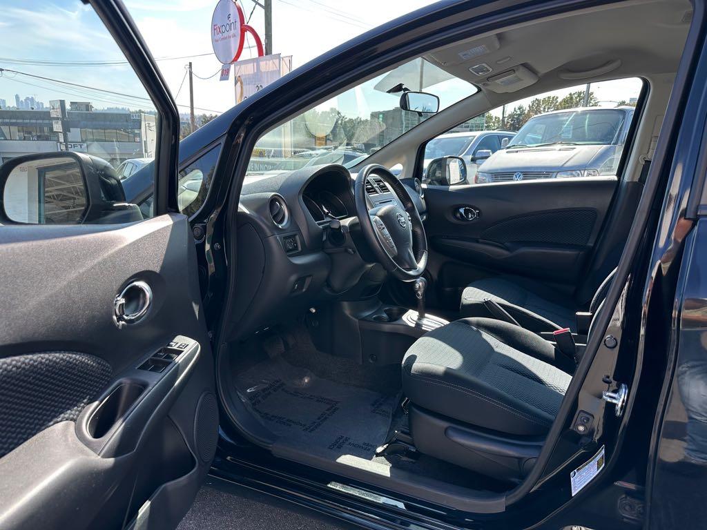 2014 Nissan Versa Note SL for sale at Drive Point Auto in Coquitlam, BC — photo 11 of 20