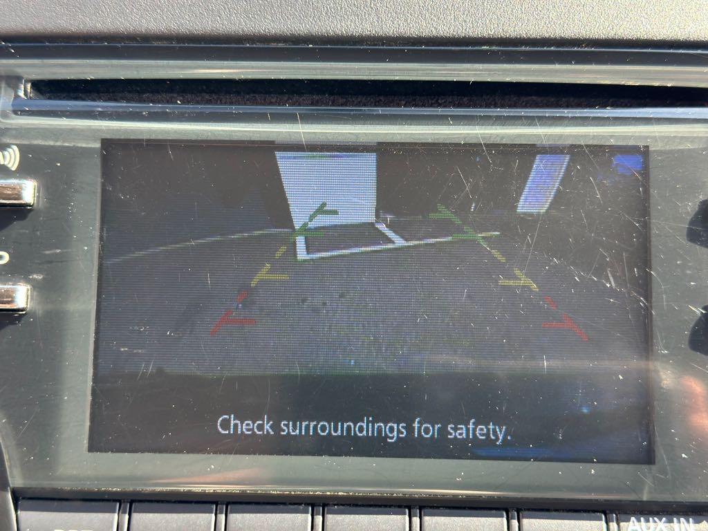2014 Nissan Versa Note SL for sale at Drive Point Auto in Coquitlam, BC — photo 18 of 20