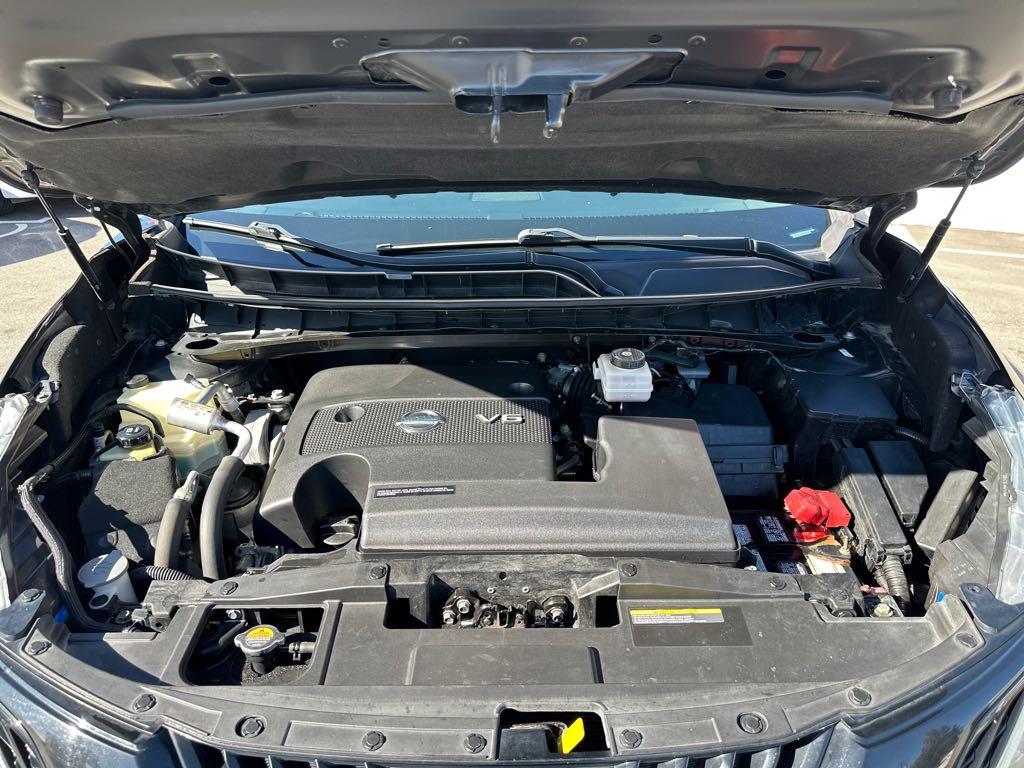 2018 Nissan Murano Midnight Edition for sale at Drive Point Auto in Coquitlam, BC — photo 21 of 22