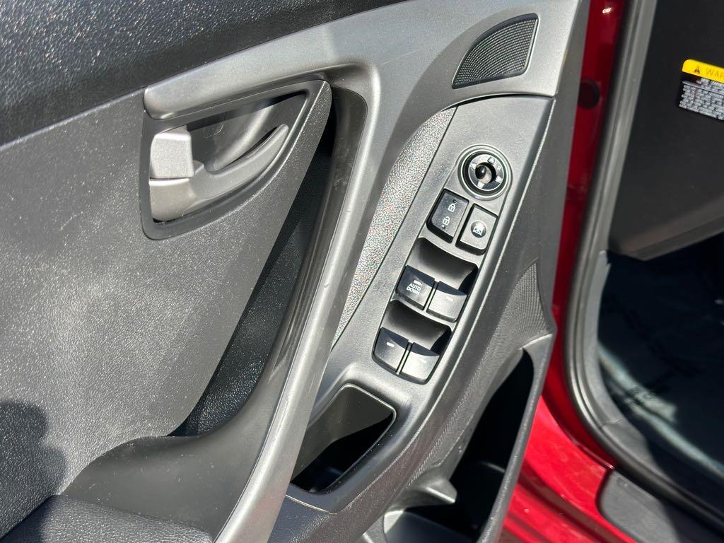2015 Hyundai Elantra GL - photo 13