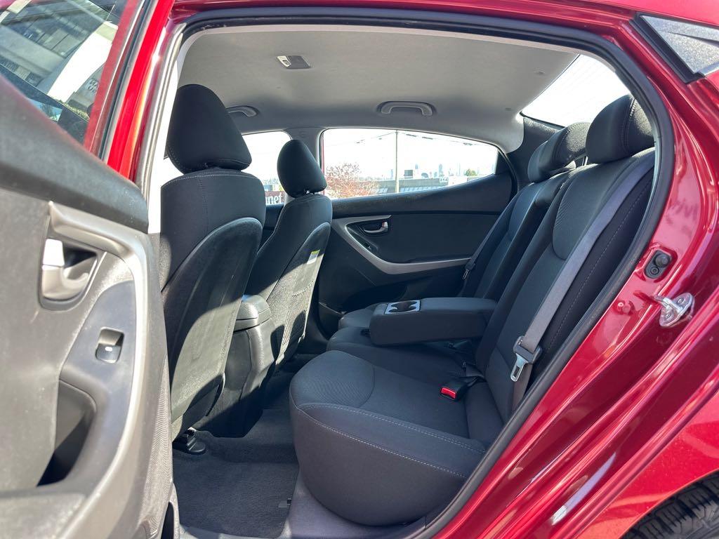 2015 Hyundai Elantra GL - photo 8