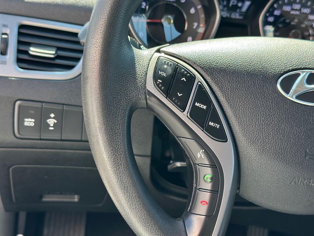2015 Hyundai Elantra GLS - photo 14