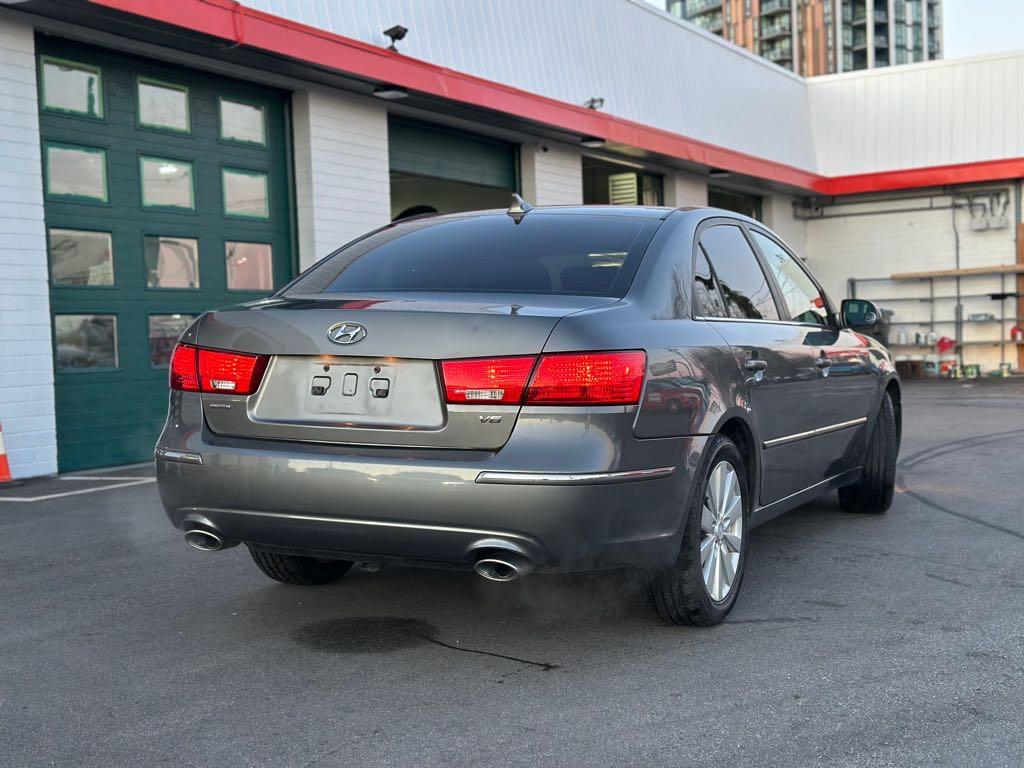2010 Hyundai Sonata Limited - photo 4