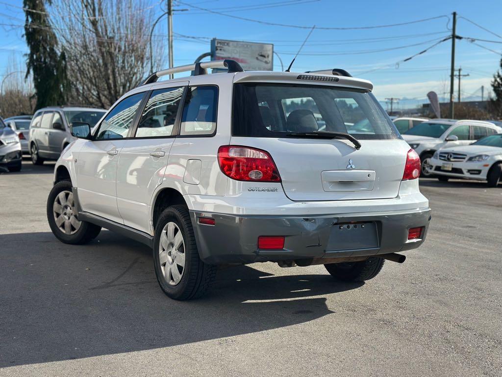 2006 Mitsubishi Outlander - photo 3
