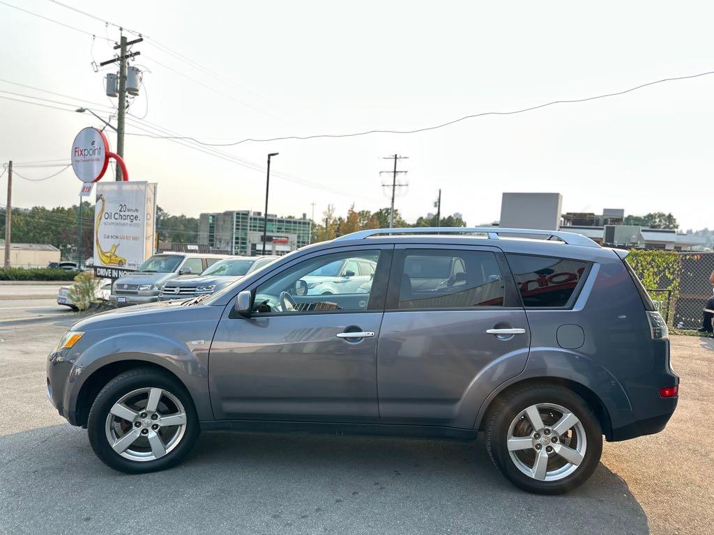 2007 Mitsubishi Outlander for sale at Drive Point Auto in Coquitlam, BC — photo 6 of 21
