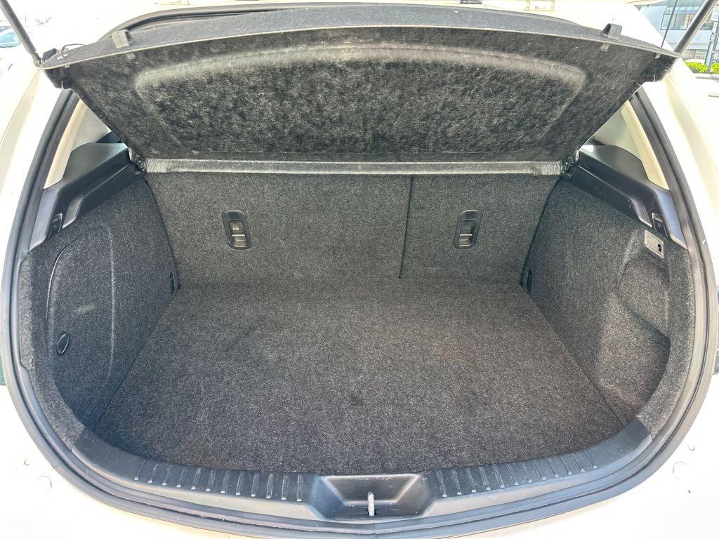 2010 Mazda Mazda3 Sport for sale at Drive Point Auto in Coquitlam, BC — photo 7 of 18