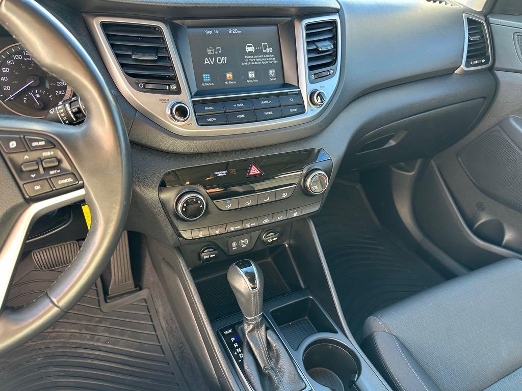 2018 Hyundai Tucson Premium for sale at Drive Point Auto in Coquitlam, BC — photo 15 of 21