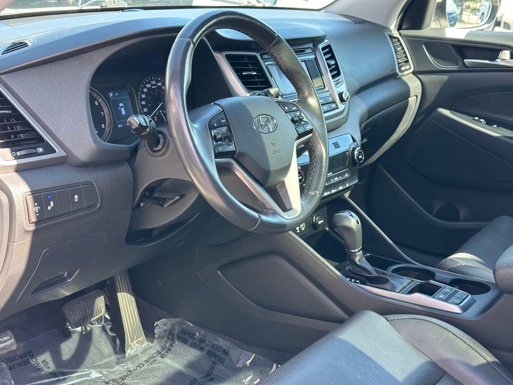 2017 Hyundai Tucson SE - photo 13