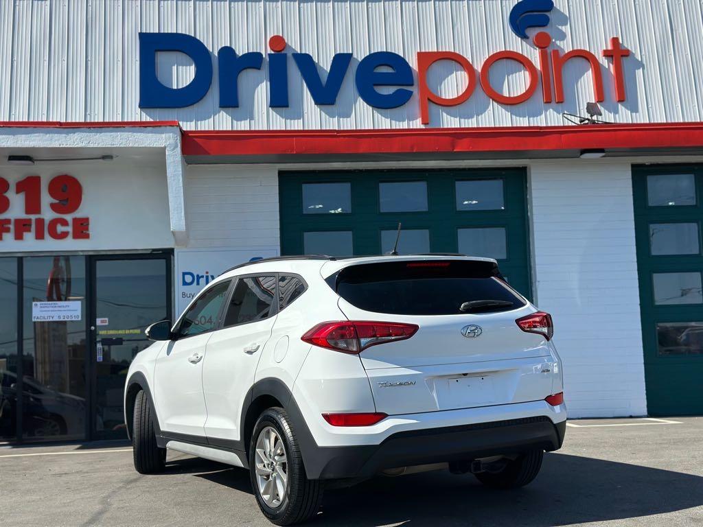 2017 Hyundai Tucson SE - photo 3