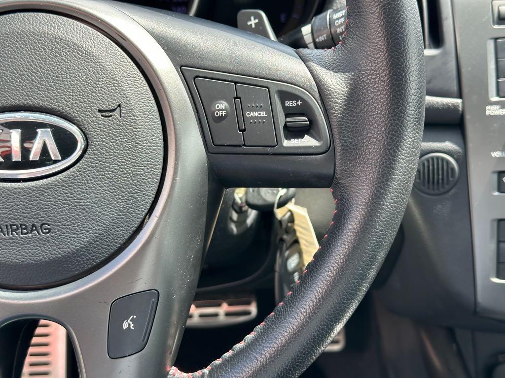 2011 Kia Forte HGS for sale at Drive Point Auto in Coquitlam, BC — photo 17 of 22