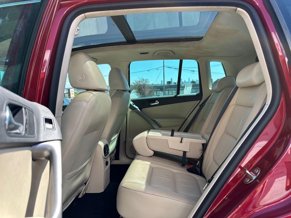 2009 Volkswagen Tiguan 4Motion - photo 8
