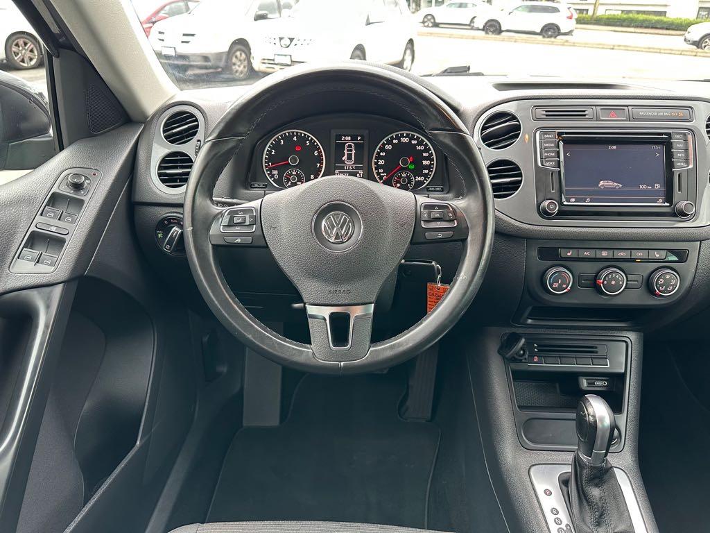 2016 Volkswagen Tiguan Comfortline for sale at Drive Point Auto in Coquitlam, BC — photo 10 of 22