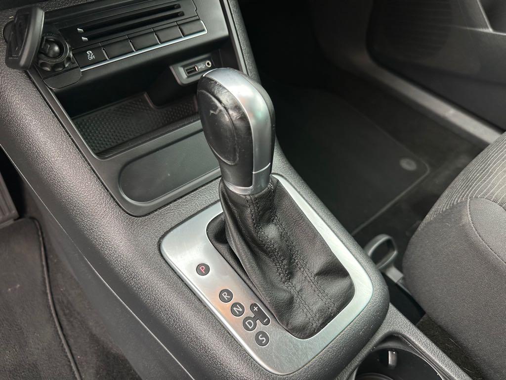 2016 Volkswagen Tiguan Comfortline for sale at Drive Point Auto in Coquitlam, BC — photo 20 of 22