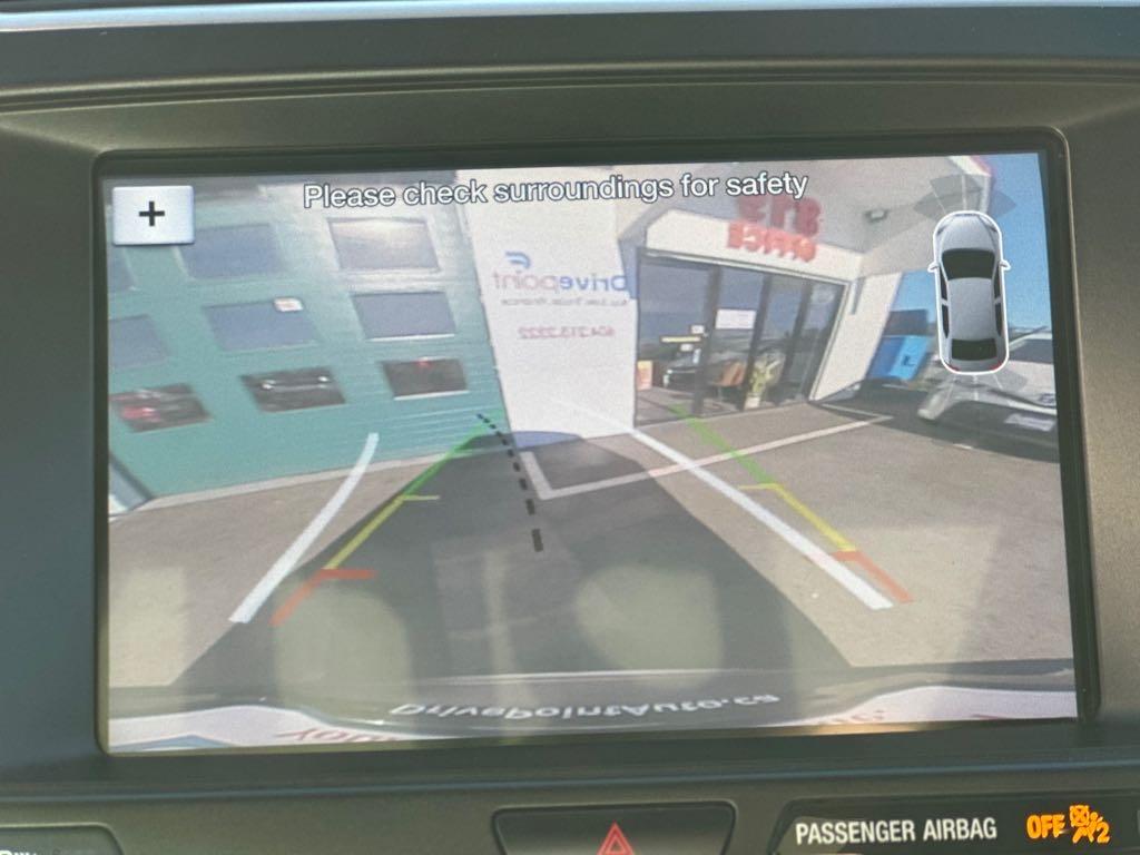 2017 Ford Explorer XLT for sale at Drive Point Auto in Coquitlam, BC — photo 20 of 22