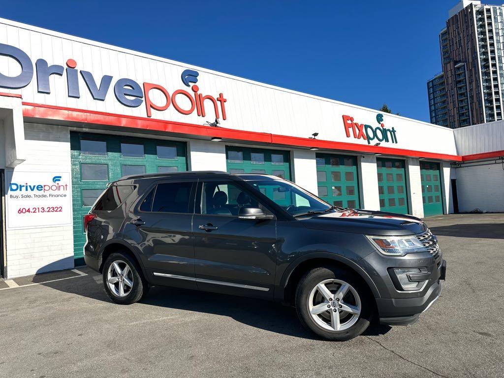 2017 Ford Explorer XLT for sale at Drive Point Auto in Coquitlam, BC — photo 5 of 22