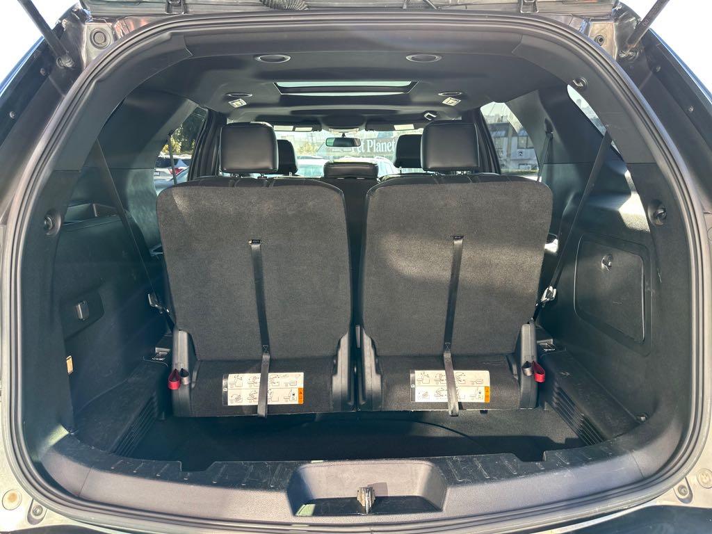 2017 Ford Explorer XLT for sale at Drive Point Auto in Coquitlam, BC — photo 7 of 22