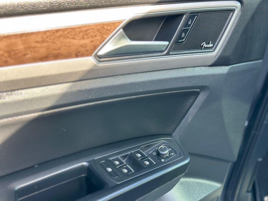 2019 Volkswagen Atlas Execline for sale at Drive Point Auto in Coquitlam, BC — photo 15 of 22
