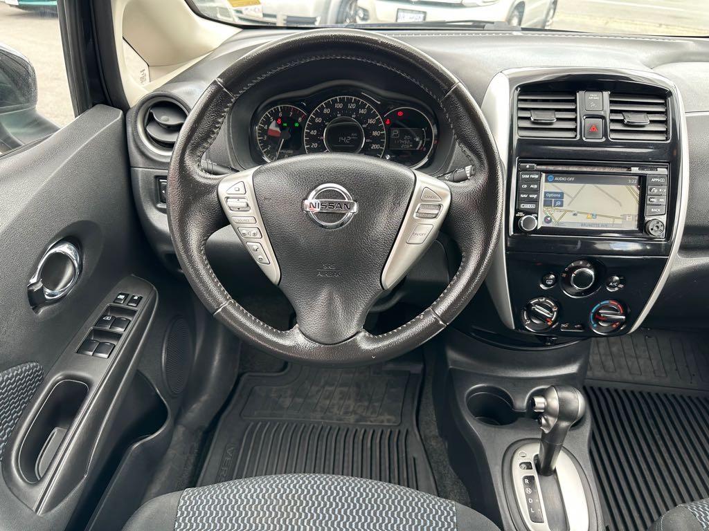 2016 Nissan Versa Note SL for sale at Drive Point Auto in Coquitlam, BC — photo 10 of 20