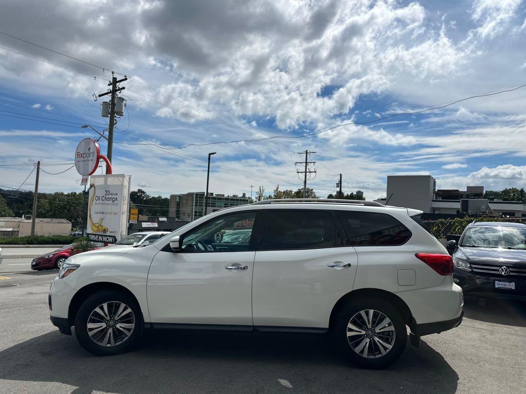 2018 Nissan Pathfinder SV for sale at Drive Point Auto in Coquitlam, BC — photo 4 of 21