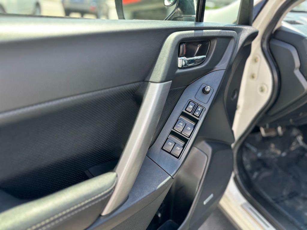 2015 Subaru Forester 2.0XT Limited w/Tech Pkg for sale at Drive Point Auto in Coquitlam, BC — photo 13 of 23