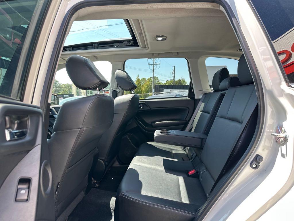 2015 Subaru Forester 2.0XT Limited w/Tech Pkg for sale at Drive Point Auto in Coquitlam, BC — photo 8 of 23