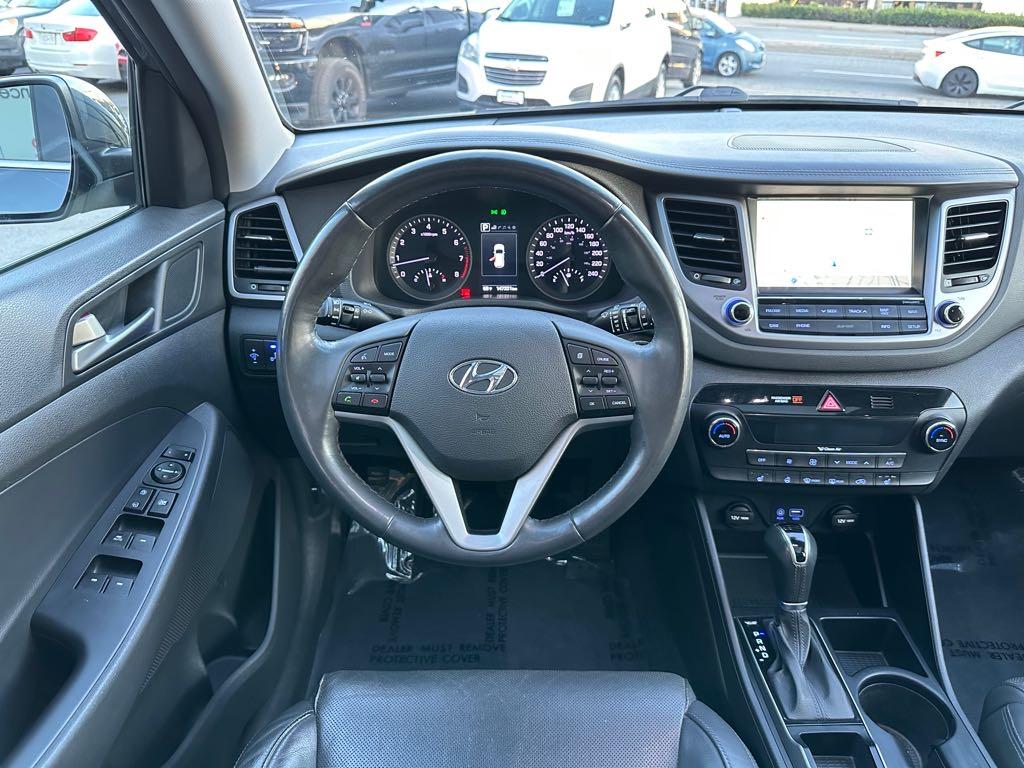 2016 Hyundai Tucson Limited for sale at Drive Point Auto in Coquitlam, BC — photo 11 of 23