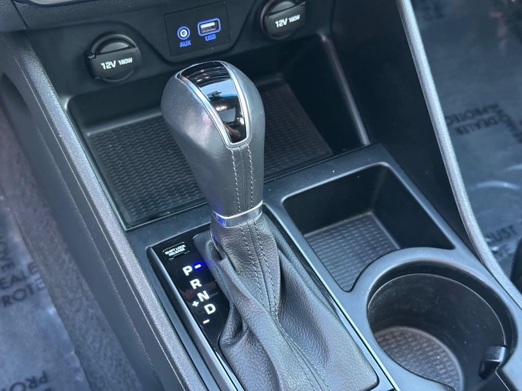 2016 Hyundai Tucson Limited for sale at Drive Point Auto in Coquitlam, BC — photo 19 of 23